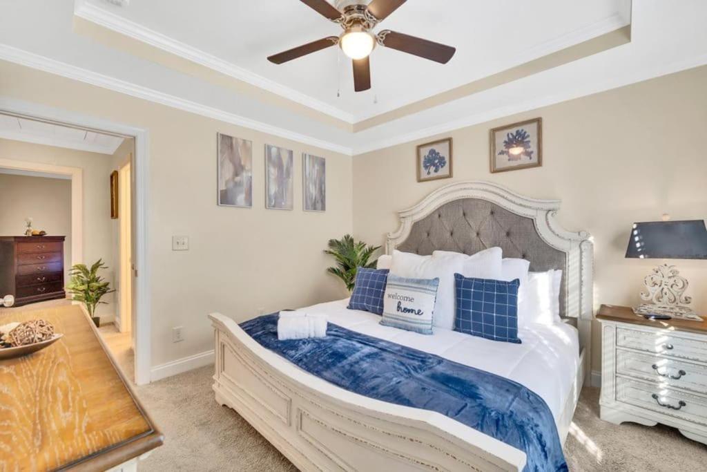 Villa Cozy 2B Townhouse King Bed Free Parking Tv In Brs Concord Exterior foto